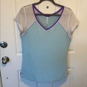 Lululemon athletic top